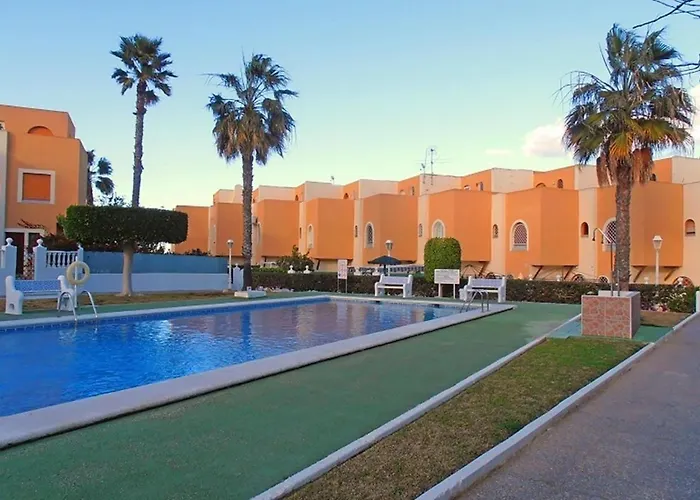 House Torre Mata Τορεβιέχα